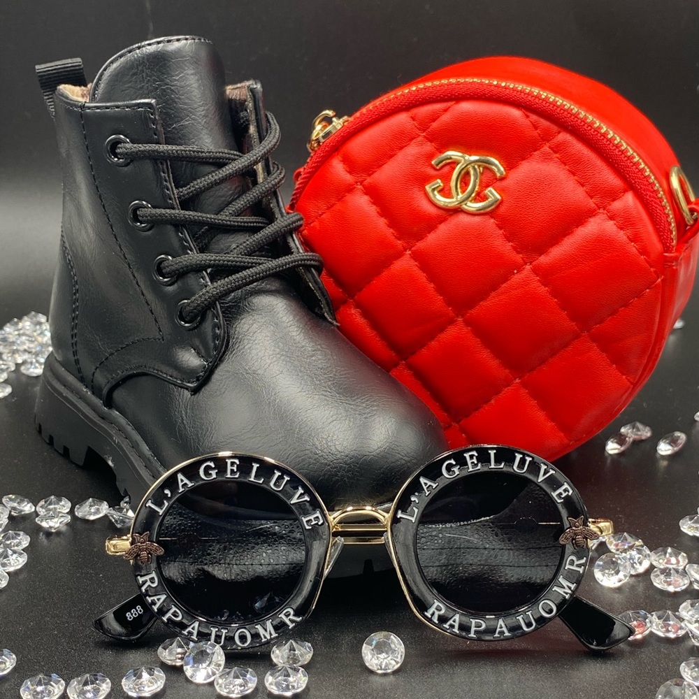 Black Boot Bundle size 5k